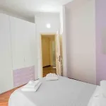 Grazioso Con Parcheggio Privato * بياتشينسا