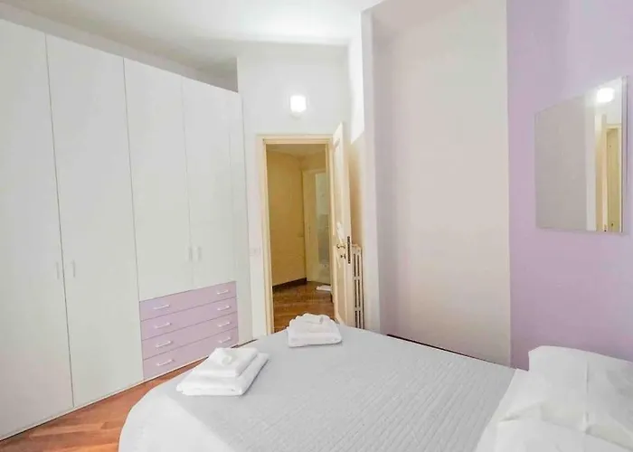 Grazioso Con Parcheggio Privato * Piacenza