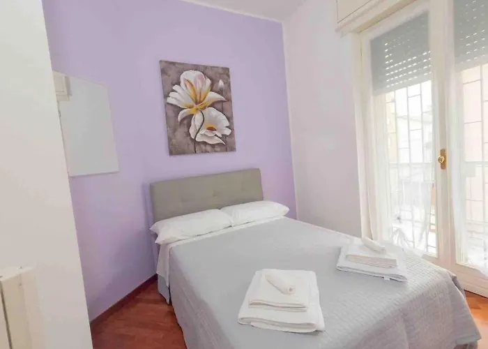 Apartman Grazioso Con Parcheggio Privato Piacenza